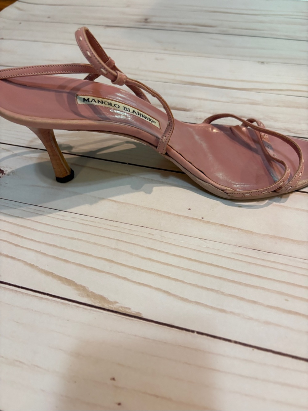 Manolo Blahnik Blush Pink Leather Strappy Stiletto Sandals - Picture 4 of 5